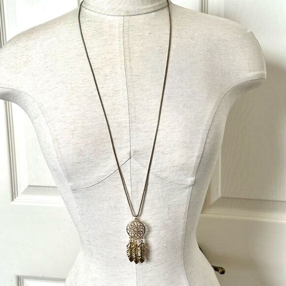 Dream catcher pendant necklace - Picture 4 of 13